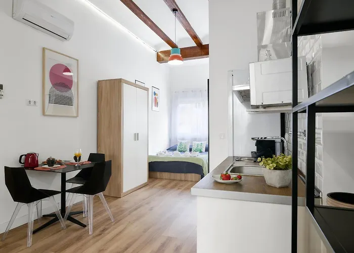 Ruzafa Modern Lofts *